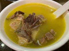 养生板栗鸡-蜀中吴养生板栗鸡(会展店)