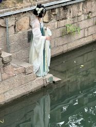 -一揽芳华汉服旗袍体验馆(拙政园店)