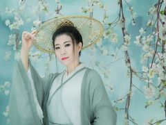 -九月鹰飞汉服摄影工作室
