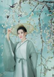 点击看大图 -九月鹰飞汉服摄影工作室