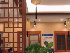 大堂-华盛园卷子王农家菜水库鱼