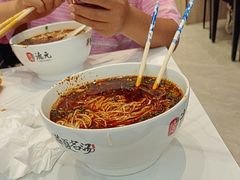 -德元兰州纯汤牛肉面(龙阳路店)