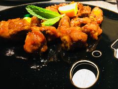 -穹六人间 people 6(岳阳路店)