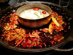 -渝涯重庆豆花老火锅(中赢国际店)