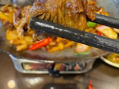 -富正毅三下锅·湘西韵味(天门山索道店)
