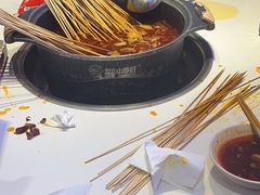 -钢管厂五区小郡肝串串香(蜀都万达店)