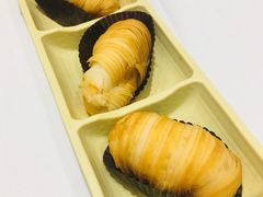 榴莲千丝酥-稻香酒家·34年老字号·港式粤菜(汉街店)