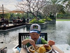 -海南清水湾莱佛士酒店