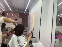 点击看大图 -A HAIR SALON