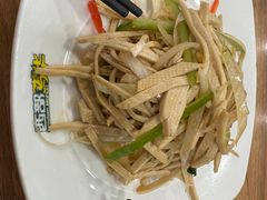 -西部马华清真兰州牛肉面·烧烤夜市(关东店)