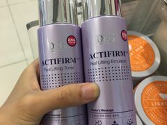 -lululemon athletica(希慎广场店)