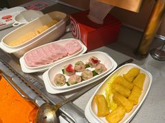 -海底捞火锅(新松江路生日主题店)