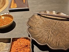 -铭牛烧肉·和牛海鲜自助(高新月牙湖店)