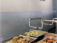 自助取餐区-很久以前羊肉串(南京路第一百货店)