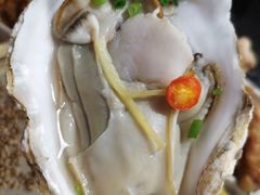 蒜香生蚝-長壹旋转烤吧 农家鸡火锅