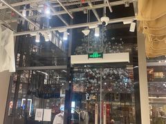 -迪桑特DESCENTE(北京三里屯BLANC店)