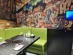 卡座-最先生·烧烤·火锅·音乐聚会餐厅(大悦城店)