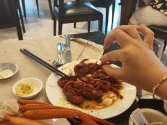 -东方红海鲜百汇(国际大厦店)