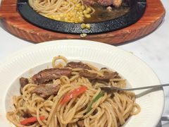 -菲滋意式餐厅(富阳东方茂店)