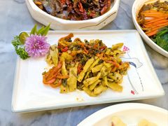 -蔼若春.传承三十年云南菜(金碧公园店)