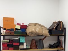 -聚云奢二手奢侈品黄金手表包包回收·中古店(三里屯总店)