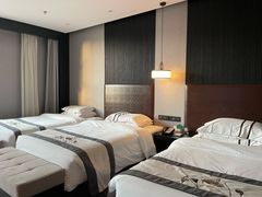 -乌鲁木齐百世昌龙泉酒店(大巴扎店)