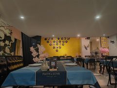 -又见马甲M8融合西餐厅(体育中心店)