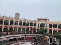 -佛罗伦萨小镇广佛名品奥特莱斯(疏港路店)