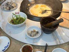 -陈大锅·岳阳鱼馆·地道岳阳菜(美食街店)