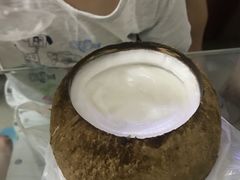 -椰爺爺·椰子冻砵仔糕