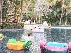 -三亚湾海居铂尔曼度假酒店