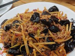 -百味地锅鸡(铜山路店)