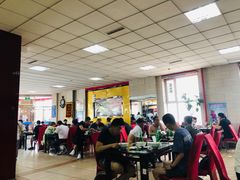 大堂-十二忠手拉面(五福店)