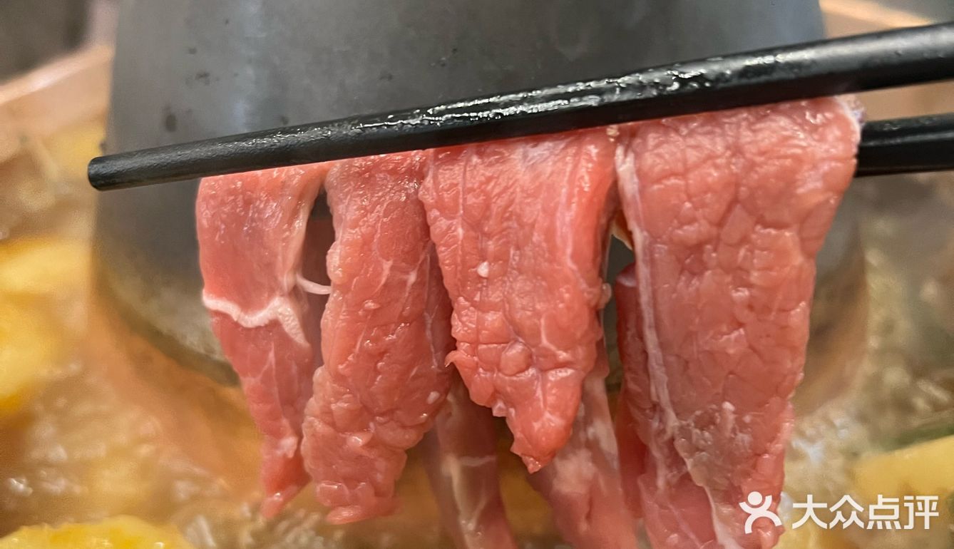 虹桥商务圈的羊肉秘境