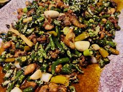 酒馆螺丝鸡-醉小酒馆·川菜·江湖菜·重庆菜(观音桥旗舰店)