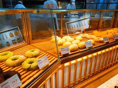面包甜点陈列柜-木子木水日式烫面包(世界城光谷店)