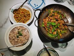 -费大厨辣椒炒肉(高铁吾悦广场店)