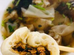 猪肉萝卜包子-天津包子馆(华阳西路店)