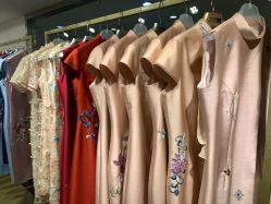 -禾米旗袍妈妈装礼服定制(嘉业国贸店)