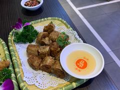 潮汕特色炸粿肉-东江海鲜大排档·潮汕菜·砂锅粥
