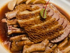 -鸽子侯·家宴·平价海鲜(绿地店)