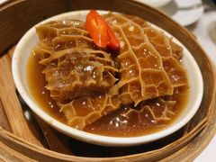 -香港百合居(LCM置汇旭辉广场店)