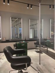 -Hair corner 香港发廊