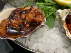 -12 Rocks Beach Bar Cafe
