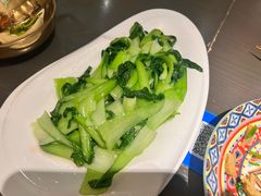 -西域盛宴烧烤新疆菜清真餐厅(古美店)