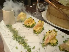 -海派悦庭·海胆烧麦·新融合菜(凯德广场店)