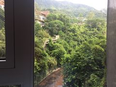 -深圳东部华侨城瀑布酒店