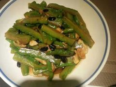 -湘西小馆(滨河路店)