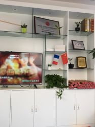 -蕾特恩专业祛痘国际连锁