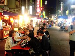 -六合夜市